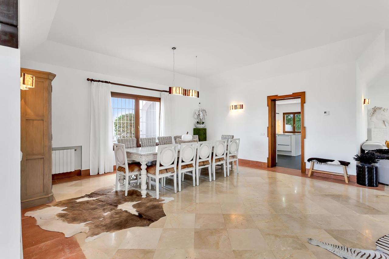 Yolo Spaces - Sotogrande - White House Villa San Roque  Bagian luar foto