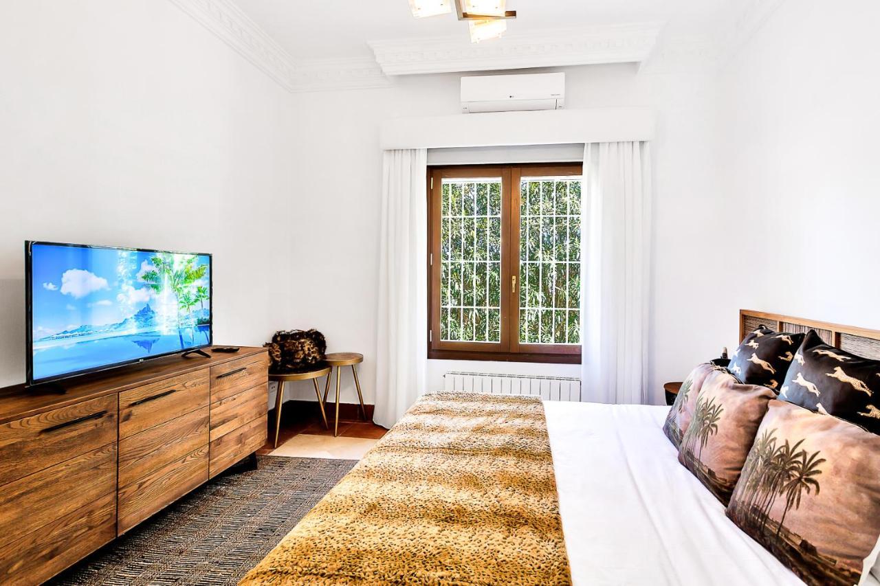 Yolo Spaces - Sotogrande - White House Villa San Roque  Bagian luar foto